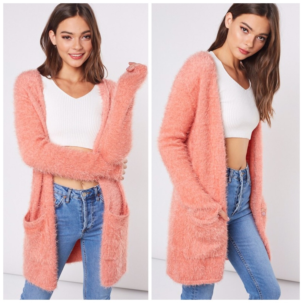 ❤️LAST! The Softest! Peach 🍑 Cardigan Sweater! - Picture 5 of 8
